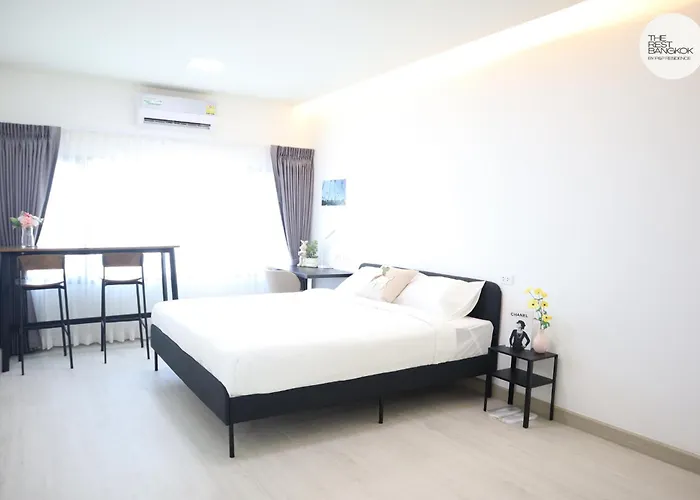 The Rest By P&p Apartment *