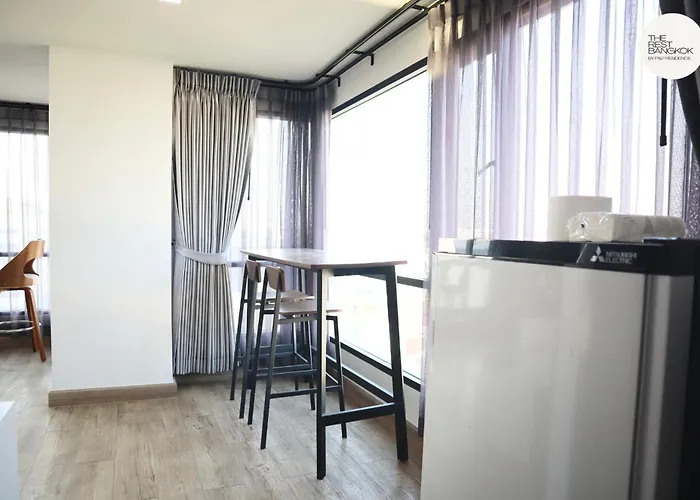 The Rest By P&p Apartment *