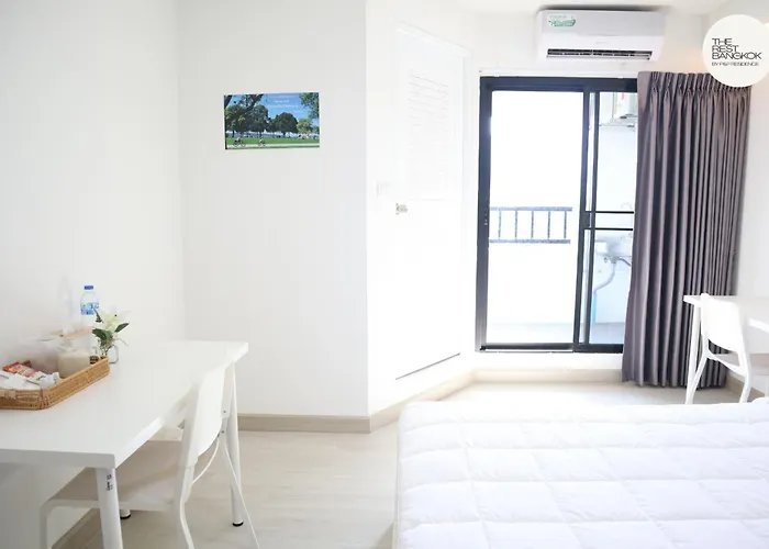 The Rest By P&p Apartment *